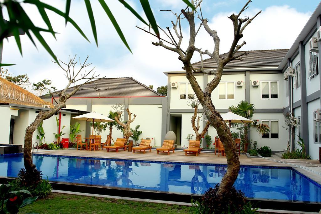 Grand Royal Bil Hotel Praya Exterior photo