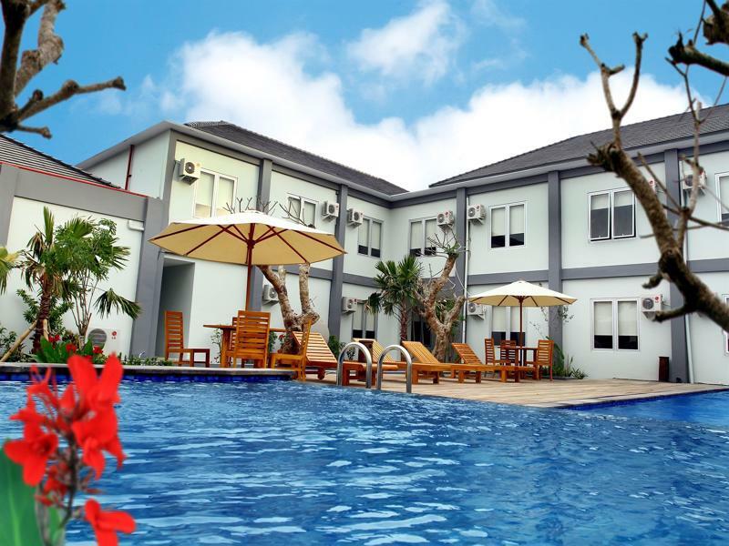 Grand Royal Bil Hotel Praya Exterior photo